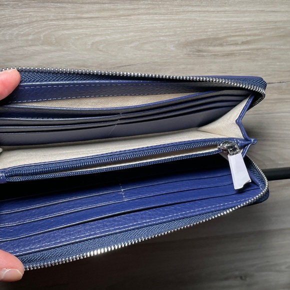 NWT- Radley London Large Zip Around Pebble Leather Wallet, Mountain Wanderer - Picture 3 of 7